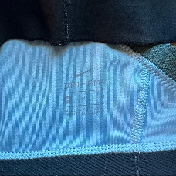 Nike Bra Medium - Picture 5 of 5